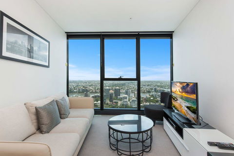 Brisbane Skytower By CLLIX - Cruises Travel 37
