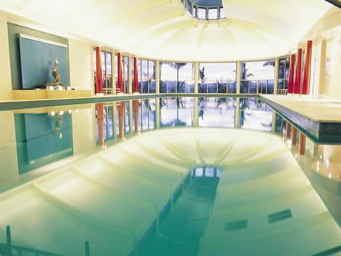 Beach Stay - Ocean & Riverview Resort Chevron Renaissance Central Surfers Paradise - Travel Search 16