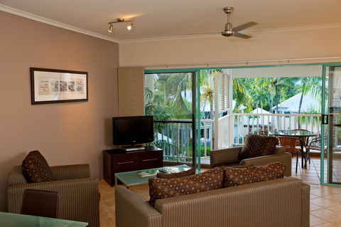 Coral Sands Beachfront Resort - Travel Search 31