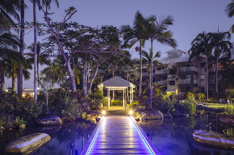 Coral Sands Beachfront Resort - Travel Search 15