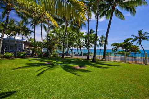 Coral Sands Beachfront Resort - Travel Search 30