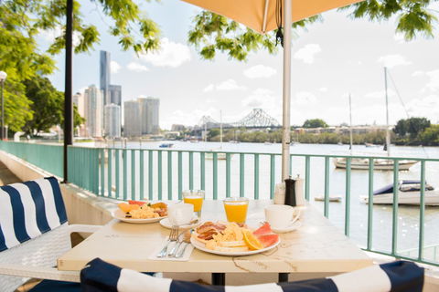 Stamford Plaza Brisbane - Cruises Travel 11