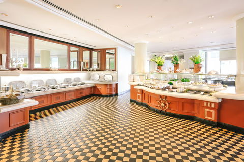 Stamford Plaza Brisbane - Cruises Travel 27