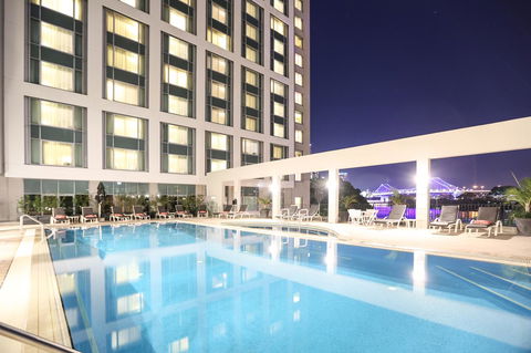 Stamford Plaza Brisbane - Cruises Travel 2