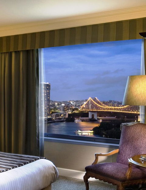 Stamford Plaza Brisbane - Cruises Travel 14