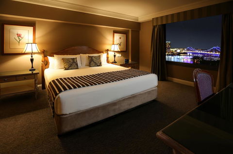 Stamford Plaza Brisbane - Cruises Travel 4