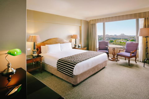 Stamford Plaza Brisbane - Cruises Travel 9