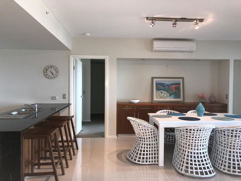 Proximity Waterfront Apartments - Tourism Guide 23