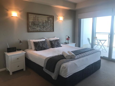 Proximity Waterfront Apartments - Tourism Guide 9