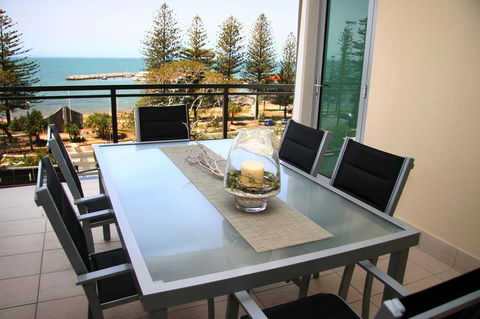 Proximity Waterfront Apartments - Tourism Guide 35