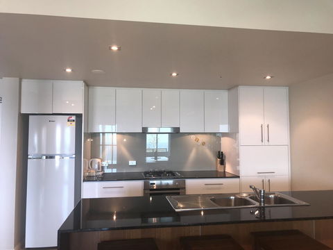 Proximity Waterfront Apartments - Tourism Guide 7