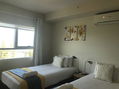 Proximity Waterfront Apartments - Tourism Guide 15