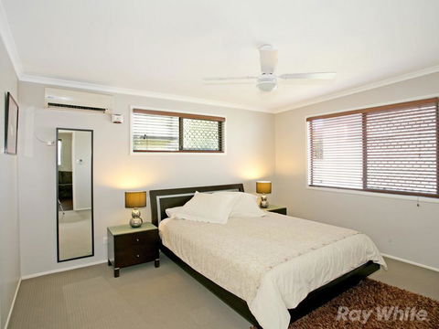 Beach House On Jones Parade, Central Coolum Beach - Travel Search 11