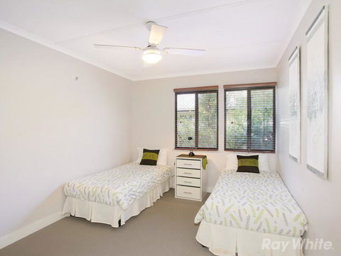 Beach House On Jones Parade, Central Coolum Beach - Travel Search 10