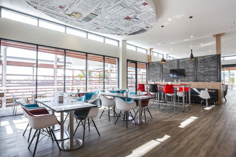 Ibis Mackay - Travel Agents 16