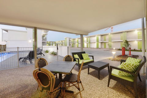 Mackay Oceanside Central Hotel Official - Travel Search 19