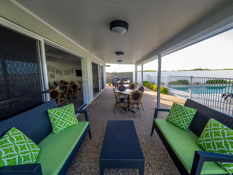 Mackay Oceanside Central Hotel Official - Travel Search 32