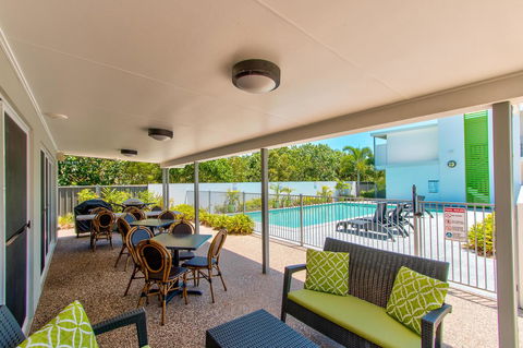 Mackay Oceanside Central Hotel Official - Travel Search 17