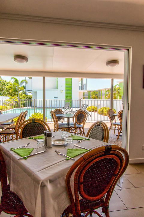 Mackay Oceanside Central Hotel Official - Travel Search 6