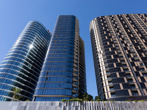 Hostrelax Residences On Alfred - Tourism Guide 9