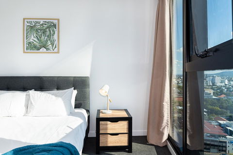 Hostrelax Residences On Alfred - Tourism Guide 24