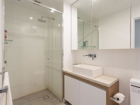 Hostrelax Residences On Alfred - Tourism Guide 32