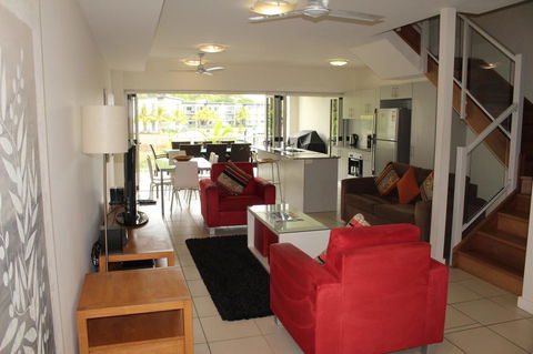 Beachside Apartment 17 - Travel Search 6