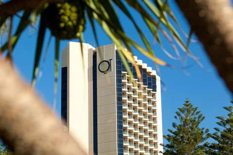 QT Gold Coast - Travel Search 1