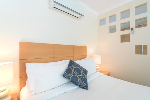 At The Sound Noosa Motel - Tourism Guide 23