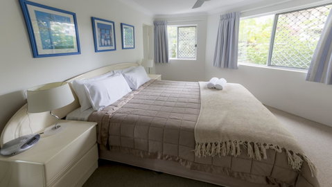Le Beach Apartments - Tourism Guide 9