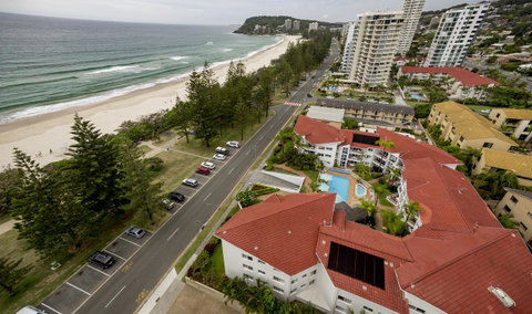 Le Beach Apartments - Tourism Guide 3