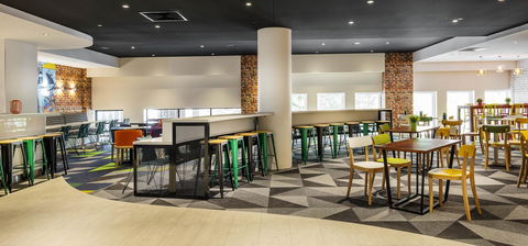 Ibis Styles Brisbane Elizabeth Street - Cruises Travel 28