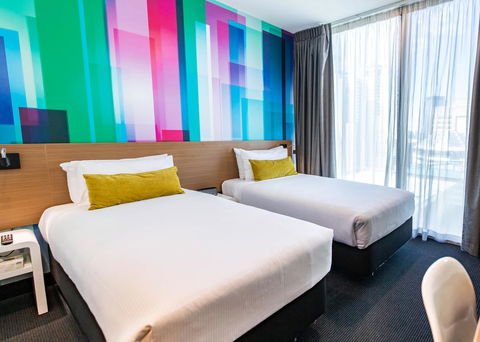 Ibis Styles Brisbane Elizabeth Street - Cruises Travel 1