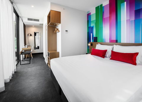 Ibis Styles Brisbane Elizabeth Street - Cruises Travel 19