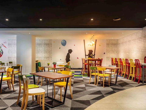 Ibis Styles Brisbane Elizabeth Street - Cruises Travel 31