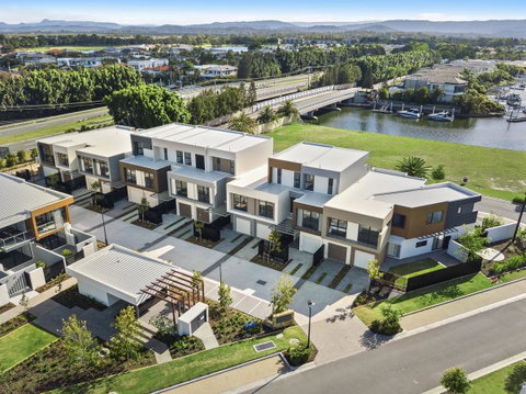 The Residences At The Peninsula - Tourism Guide 11
