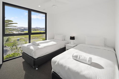 The Residences At The Peninsula - Tourism Guide 21