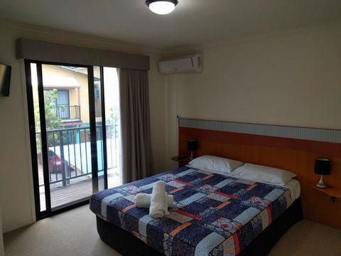 Noosa Holiday Accommodation - Tourism Guide 20