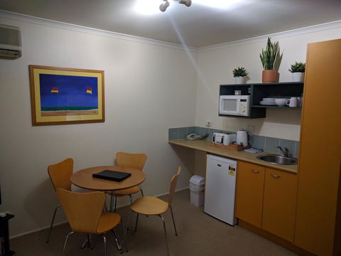 Noosa Holiday Accommodation - Tourism Guide 21