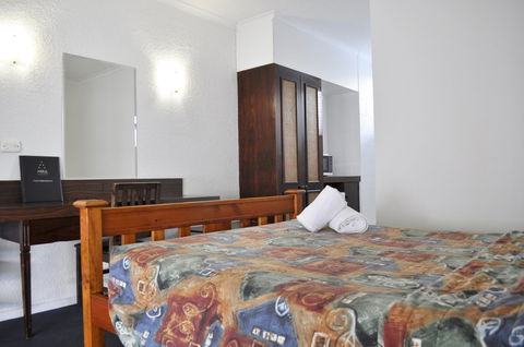 Alexandra Park Motor Inn - Tourism Guide 37
