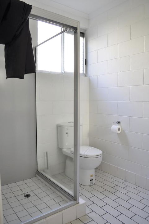 Alexandra Park Motor Inn - Tourism Guide 36