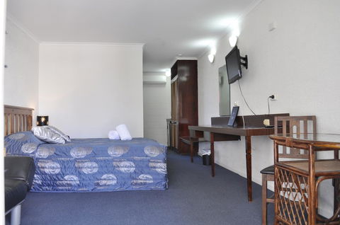 Alexandra Park Motor Inn - Tourism Guide 40