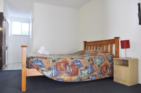 Alexandra Park Motor Inn - Tourism Guide 35