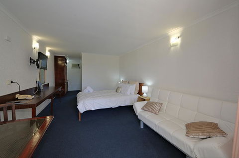 Alexandra Park Motor Inn - Tourism Guide 20