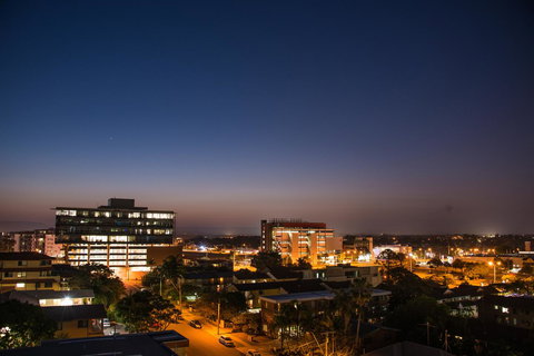 Woodroffe Hotel - Tourism Guide 29