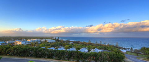 Rainbow Sea Resort - Travel Search 5
