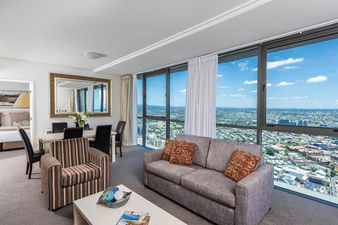 Oaks Brisbane Aurora Suites - Cruises Travel 7