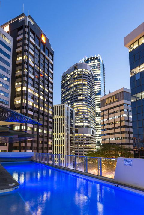 Oaks Brisbane Aurora Suites - Cruises Travel 9
