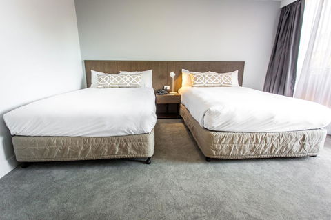 Mercure Brisbane Spring Hill - Cruises Travel 15