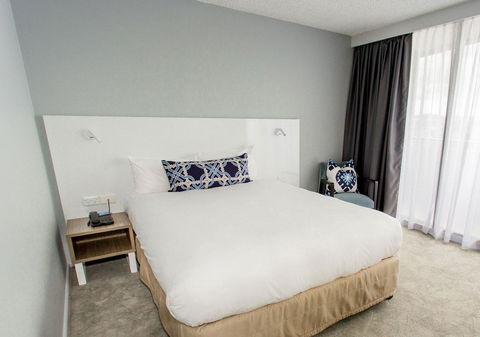 Mercure Brisbane Spring Hill - Cruises Travel 43